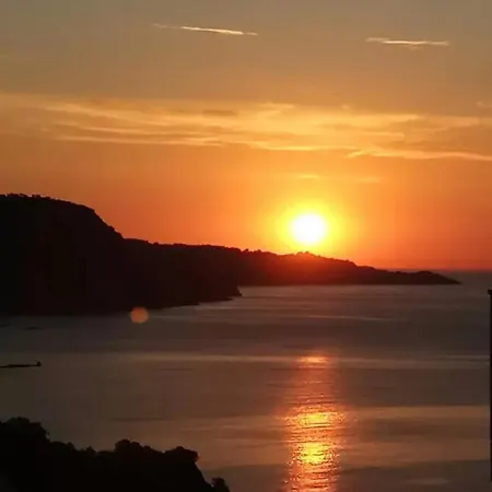 Cala Salions, Chalana I Girona