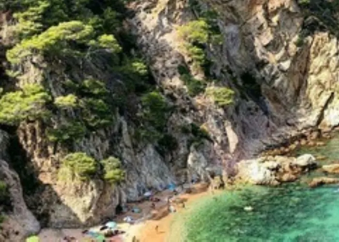 Chalana I, Cala Salions, Tossa De Mar شقة *